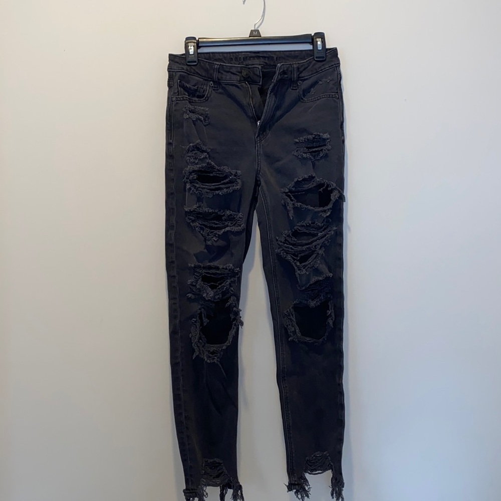 Brand: American Eagle. Style: Strigid. Size: 4.